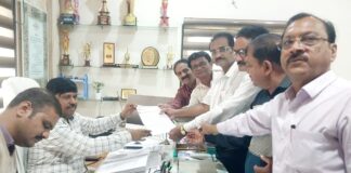 नगरपालिका निवडणुकीत कर्मचाऱ्यासह मुख्याध्यापकांच्या ड्युटी तर शाळेची जबाबदारी घेणार कोण?