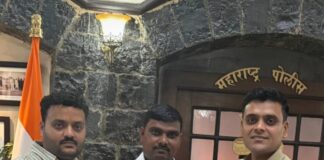 नवनिर्वाचित पोलीस अधीक्षक निकेतन कदम यांची भाजयुमो जिल्हाध्यक्ष व महामंत्री यांनी घेतली सदिच्छा भेट.